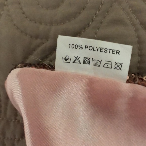 Preloved 17” Square Blush Sequin Pillow Cover - Picture 5 of 5